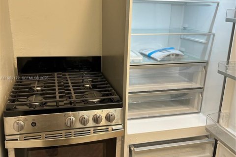 Apartment in Miami Beach, Florida 38.55 sq.m. № 2043317 - photo 4