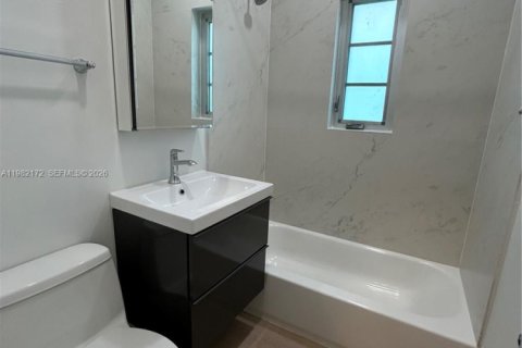 Apartment in Miami Beach, Florida 38.55 sq.m. № 2043317 - photo 6