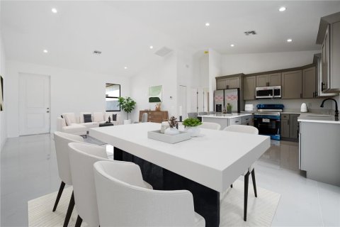 Villa ou maison à vendre à Cape Coral, Floride: 4 chambres, 154.03 m2 № 2166302 - photo 5