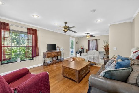 House in Wesley Chapel, Florida 3 bedrooms, 173.91 sq.m. № 1828604 - photo 14