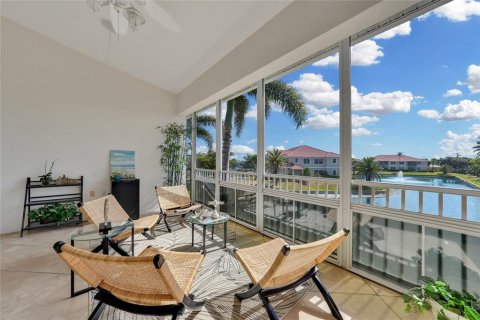 Condo in Punta Gorda, Florida, 3 bedrooms № 2209334 - photo 16
