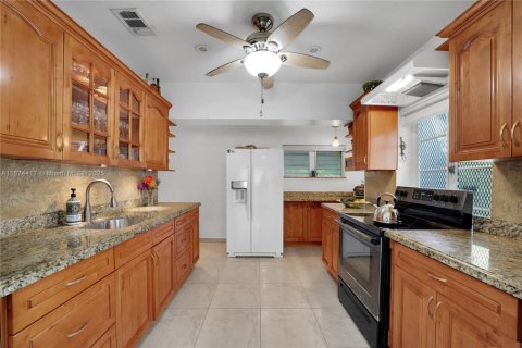 Villa ou maison à vendre à North Miami, Floride: 3 chambres, 129.04 m2 № 1922911 - photo 18