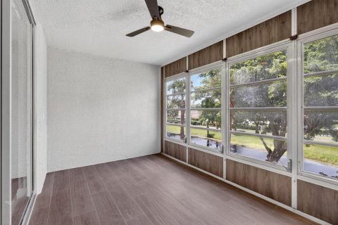 Condo in Delray Beach, Florida, 2 bedrooms  № 2078489 - photo 2