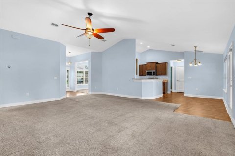 Casa en venta en Palm Coast, Florida, 4 dormitorios, 201.23 m2 № 1918857 - foto 12