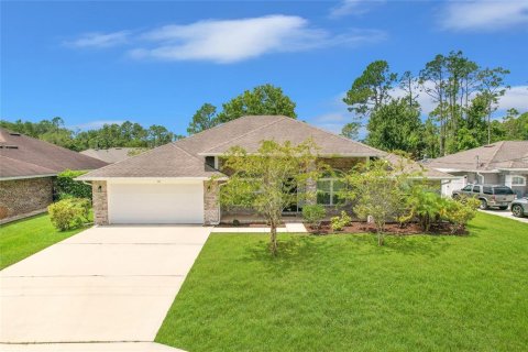 Casa en venta en Palm Coast, Florida, 4 dormitorios, 201.23 m2 № 1918857 - foto 2
