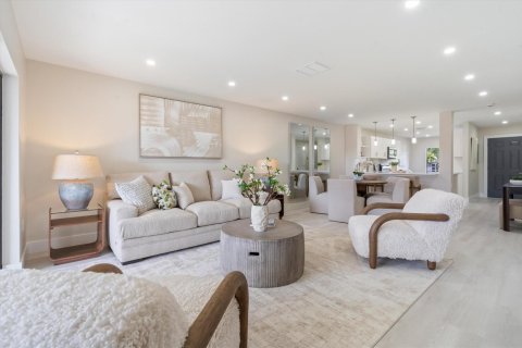Condo in Boynton Beach, Florida, 2 bedrooms  № 2086854 - photo 2