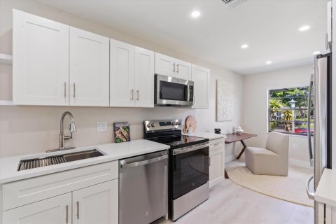 Condo in Boynton Beach, Florida, 2 bedrooms  № 2086854 - photo 7