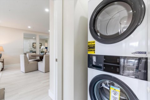 Condo in Boynton Beach, Florida, 2 bedrooms  № 2086854 - photo 15