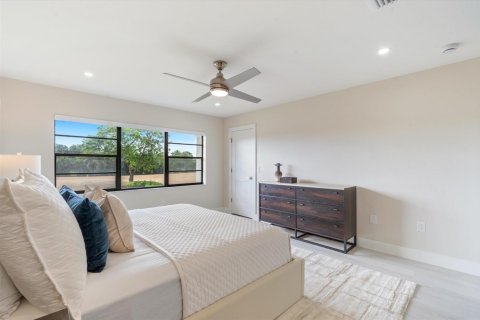 Condo in Boynton Beach, Florida, 2 bedrooms  № 2086854 - photo 13