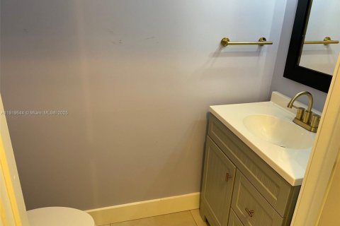 Купить таунхаус в Тамарак, Флорида 3 спальни, 151.15м2, № 1974925 - фото 8