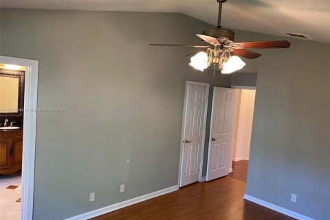 Купить таунхаус в Тамарак, Флорида 3 спальни, 151.15м2, № 1974925 - фото 10