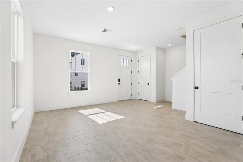 Touwnhouse à vendre à Winter Garden, Floride: 3 chambres, 171.5 m2 № 2428690 - photo 18