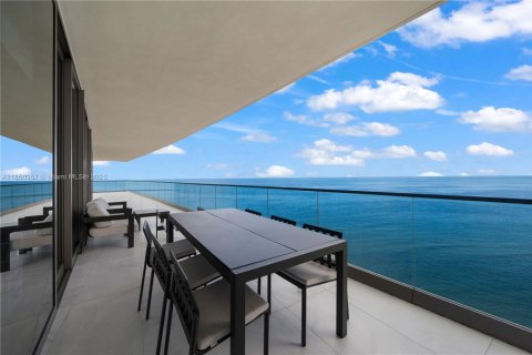 Copropriété à vendre à Sunny Isles Beach, Floride: 4 chambres, 288.83 m2 № 1857358 - photo 6