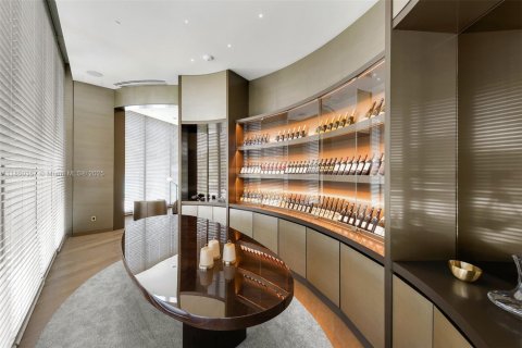 Copropriété à vendre à Sunny Isles Beach, Floride: 4 chambres, 288.83 m2 № 1857358 - photo 19