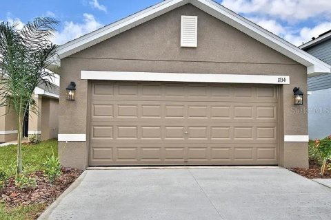 House in Winter Haven, Florida 3 bedrooms, 131.74 sq.m. № 2306528