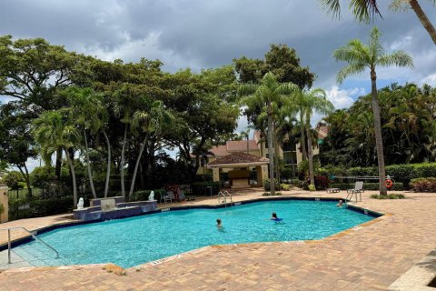 Townhouse in West Palm Beach, Florida 3 bedrooms, 125.23 sq.m. № 2178956 - photo 5