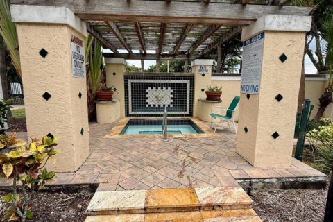 Townhouse in West Palm Beach, Florida 3 bedrooms, 125.23 sq.m. № 2178956 - photo 6