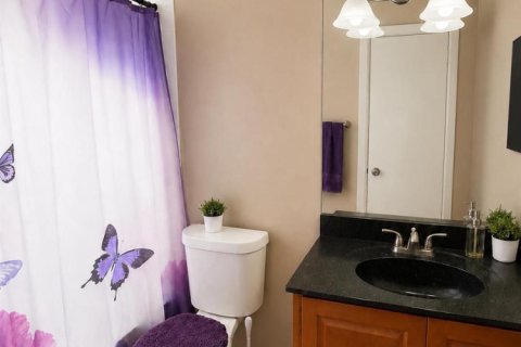 Townhouse in West Palm Beach, Florida 3 bedrooms, 125.23 sq.m. № 2178956 - photo 17