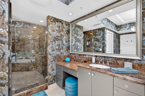 Copropriété à vendre à Pompano Beach, Floride: 2 chambres, 184.23 m2 № 2431326 - photo 15