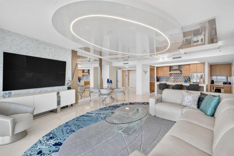 Copropriété à vendre à Pompano Beach, Floride: 2 chambres, 184.23 m2 № 2431326 - photo 6