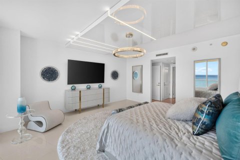 Copropriété à vendre à Pompano Beach, Floride: 2 chambres, 184.23 m2 № 2431326 - photo 12