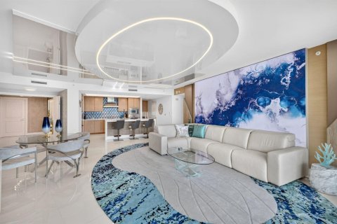 Copropriété à vendre à Pompano Beach, Floride: 2 chambres, 184.23 m2 № 2431326 - photo 4