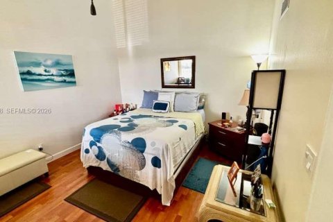 Condominio en venta en Tamarac, Florida, 2 dormitorios, 87.24 m2 № 1999928 - foto 9