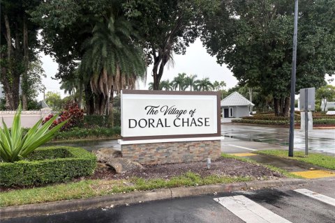 Touwnhouse à louer à Doral, Floride: 3 chambres, 176.33 m2 № 2428533 - photo 13