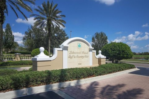 House in Lakewood Ranch, Florida 3 bedrooms, 176.42 sq.m. № 1734902 - photo 29