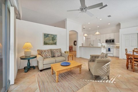 House in Lakewood Ranch, Florida 3 bedrooms, 176.42 sq.m. № 1734902 - photo 12