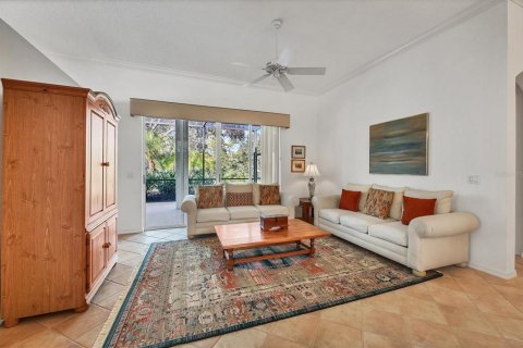 House in Lakewood Ranch, Florida 3 bedrooms, 176.42 sq.m. № 1734902 - photo 3