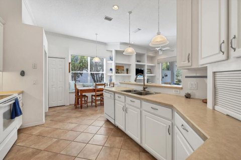 House in Lakewood Ranch, Florida 3 bedrooms, 176.42 sq.m. № 1734902 - photo 7