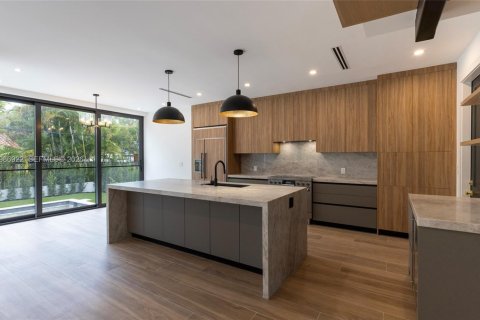 Купить виллу или дом в Корал-Гейблс, Флорида 4 спальни, № 2044790 - фото 7