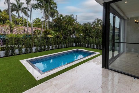 Купить виллу или дом в Корал-Гейблс, Флорида 4 спальни, № 2044790 - фото 24