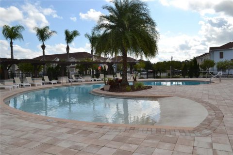 Townhouse in Kissimmee, Florida 3 bedrooms, 120.77 sq.m. № 1250136 - photo 26