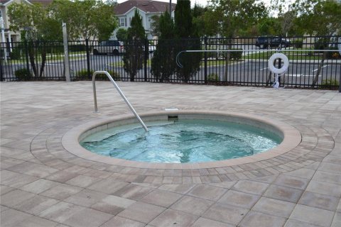 Townhouse in Kissimmee, Florida 3 bedrooms, 120.77 sq.m. № 1250136 - photo 27