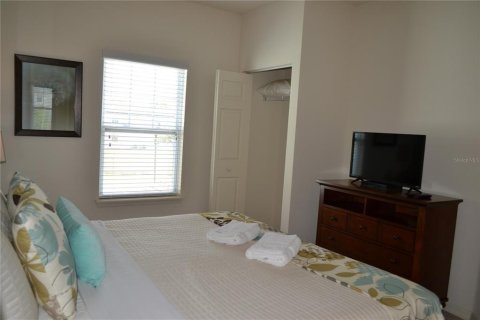 Townhouse in Kissimmee, Florida 3 bedrooms, 120.77 sq.m. № 1250136 - photo 19