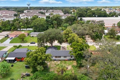 Casa en venta en Orlando, Florida, 3 dormitorios, 171.4 m2 № 1919045 - foto 25