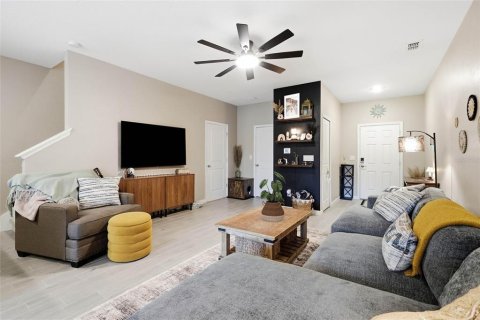 Adosado en venta en Jacksonville, Florida, 3 dormitorios, 158.58 m2 № 2221290 - foto 5