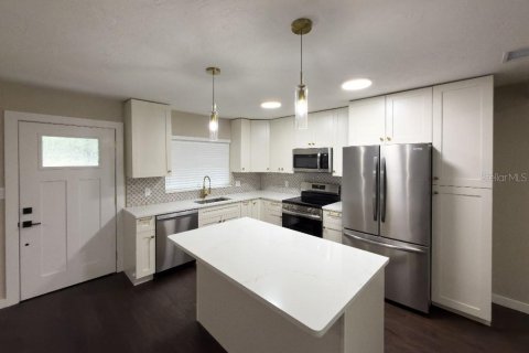 Villa ou maison à vendre à Seminole, Floride: 2 chambres, 104.05 m2 № 2403389 - photo 13