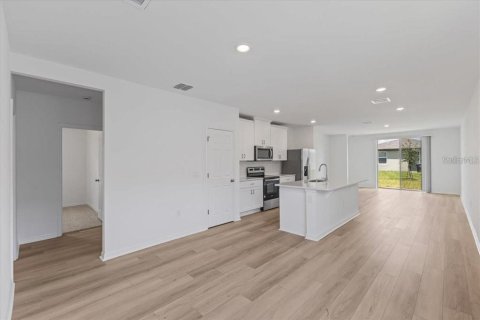 Villa ou maison à vendre à Kissimmee, Floride: 3 chambres, 137.87 m2 № 1821382 - photo 8