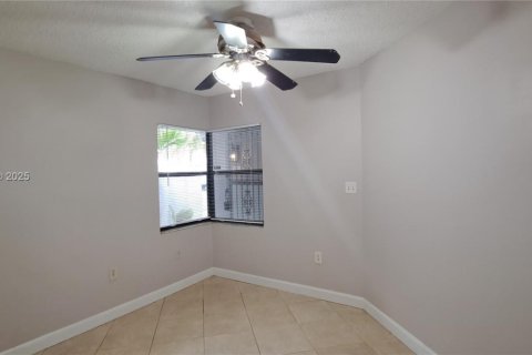 Adosado en venta en Homestead, Florida, 3 dormitorios, 104.52 m2 № 1952116 - foto 10