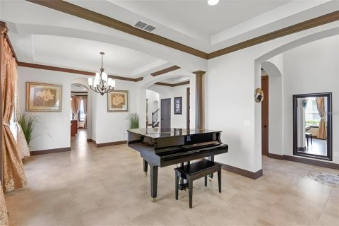 House in Winter Garden, Florida 5 bedrooms, 438.13 sq.m. № 1837922 - photo 7