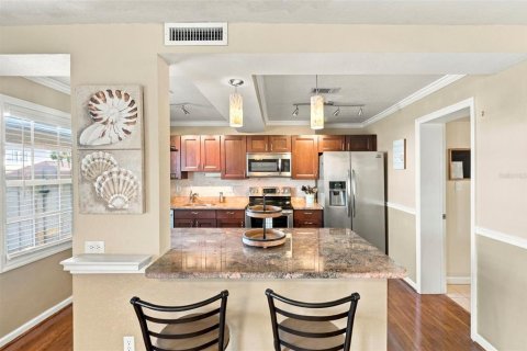 Copropriété à louer à Saint Petersburg, Floride: 1 chambre, 76.46 m2 № 2415247 - photo 6