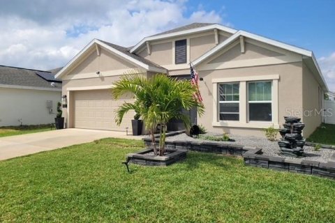 House in Groveland, Florida 4 bedrooms, 175.03 sq.m. № 2209810 - photo 2