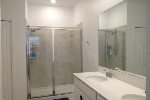 House in Groveland, Florida 4 bedrooms, 175.03 sq.m. № 2209810 - photo 17