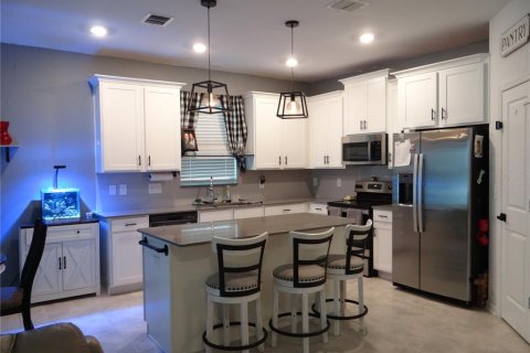 House in Groveland, Florida 4 bedrooms, 175.03 sq.m. № 2209810 - photo 10