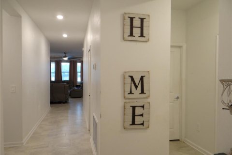 House in Groveland, Florida 4 bedrooms, 175.03 sq.m. № 2209810 - photo 3