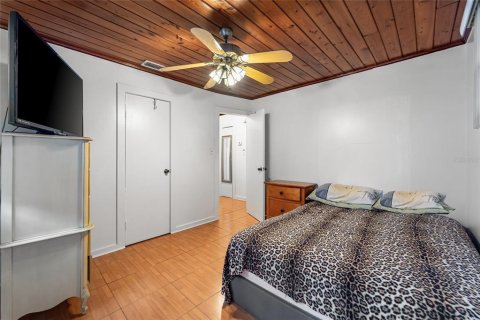 Casa en venta en Tampa, Florida, 3 dormitorios, 159.51 m2 № 2236511 - foto 16