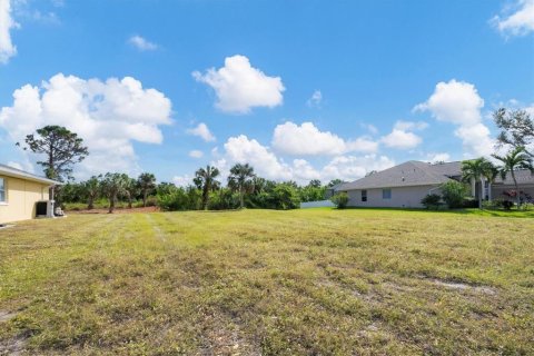 Terreno en venta en Rotonda, Florida № 1561780 - foto 10